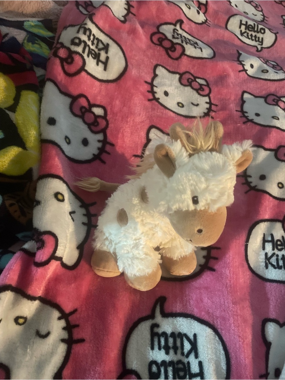 Plush Cream and Tan Stuffed Giraffe Plush Toy
